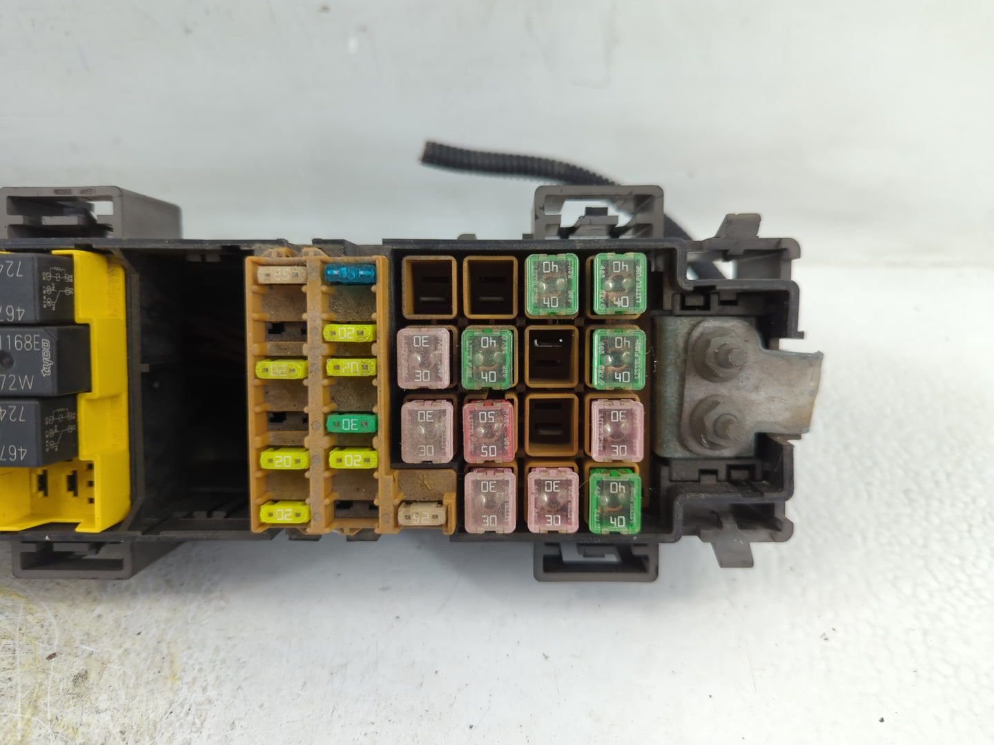 2005-2005 Jeep Grand Cherokee Fusebox Fuse Box Relay Module Tipm 90218 - Oemusedautoparts1.com