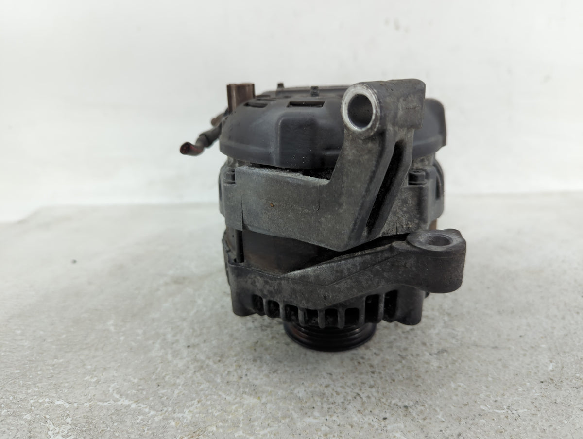 2005-2006 Jeep Grand Cherokee Alternator Replacement Generator Charging Assembly Engine OEM P/N:56029914AA Fits Fits 2005 20