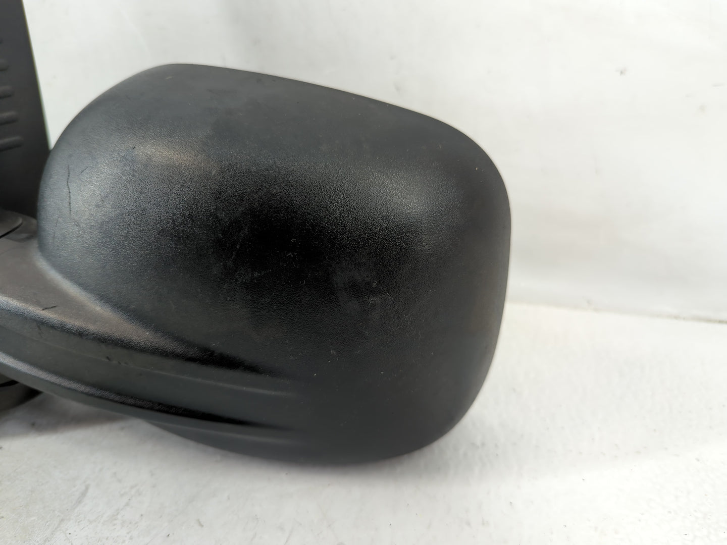 2002-2007 Jeep Liberty Driver Side View Mirror - Left Door Mirror OEM Used - Oemusedautoparts1.com