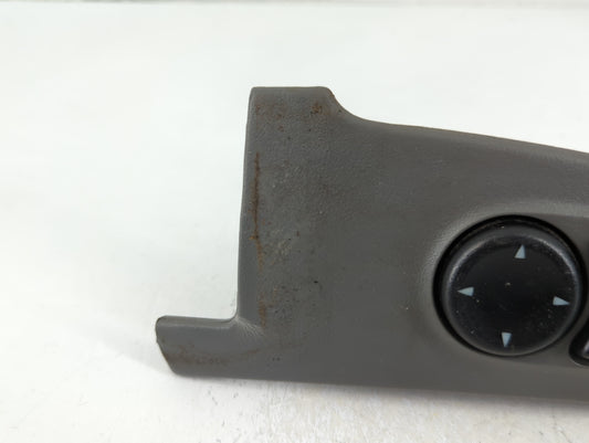 2004-2007 Jeep Liberty Master Power Window Switch Replacement Driver Side Left P/N:397540 Fits Fits 2004 2005 2006 2007 OEM Used Auto Parts