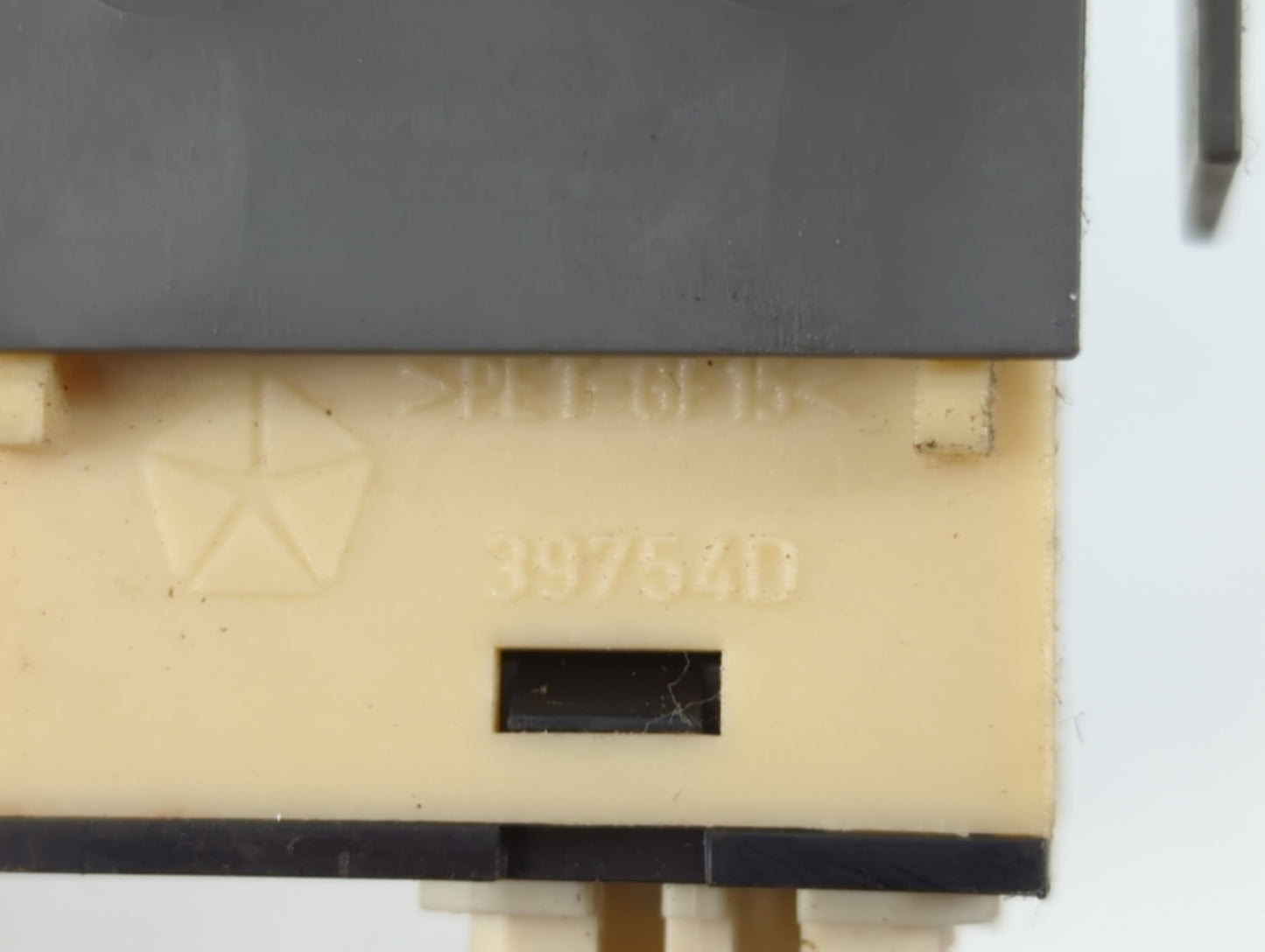 2004-2007 Jeep Liberty Master Power Window Switch Replacement Driver Side Left P/N:397540 Fits Fits 2004 2005 2006 2007 OEM 