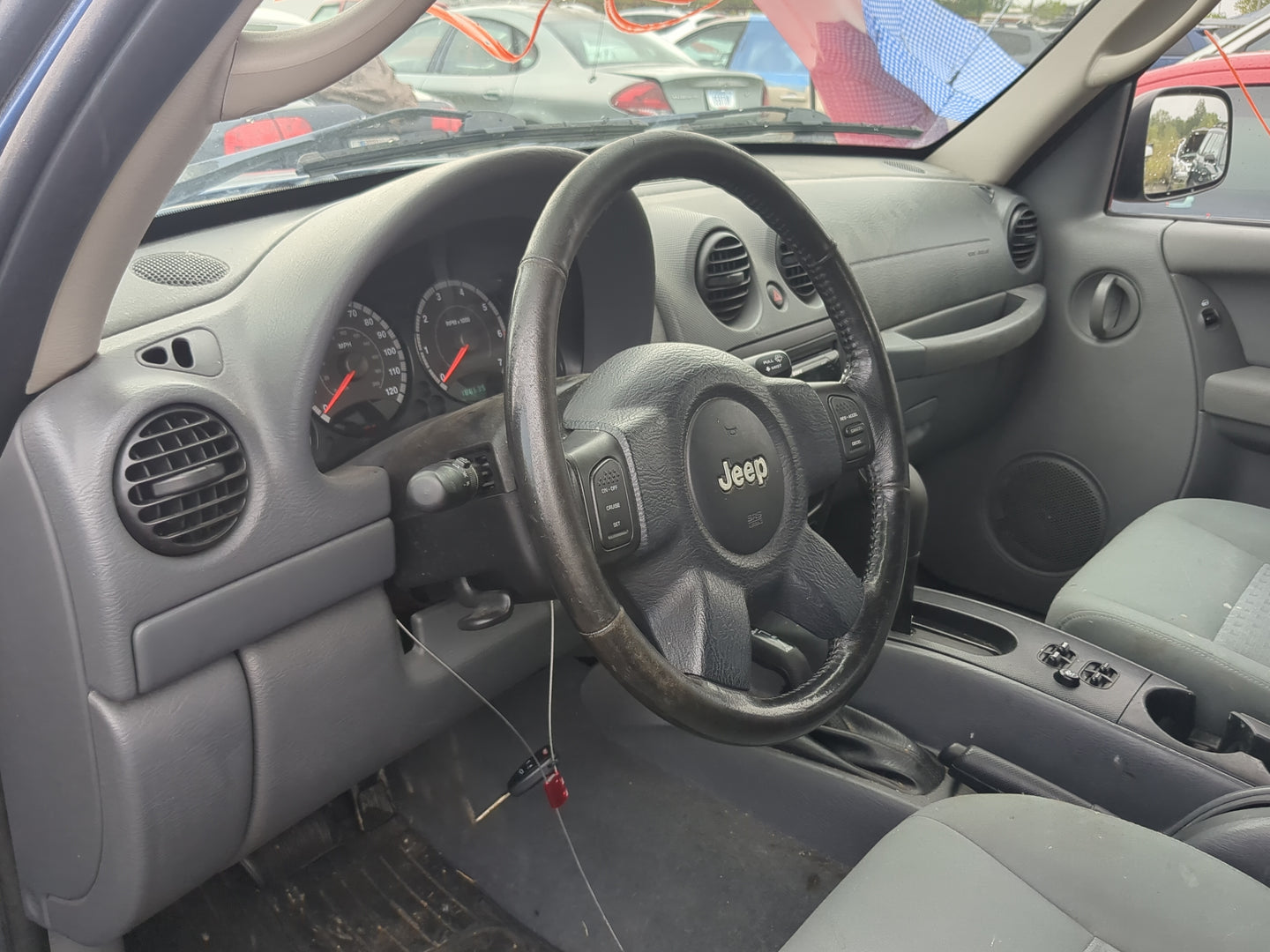 2005-2005 Jeep Liberty Air Bag Driver Left Steering Wheel Mounted - Oemusedautoparts1.com