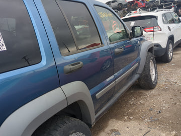 2002-2007 Jeep Liberty Passenger Rear Door Oem - Oemusedautoparts1.com