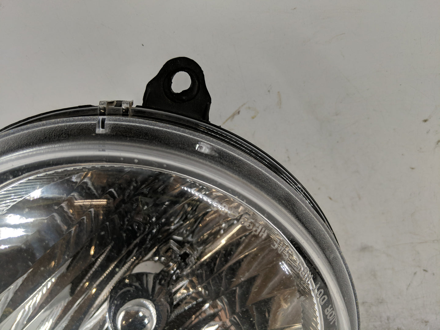 2005-2007 Jeep Liberty Passenger Right Oem Head Light Headlight Lamp - Oemusedautoparts1.com