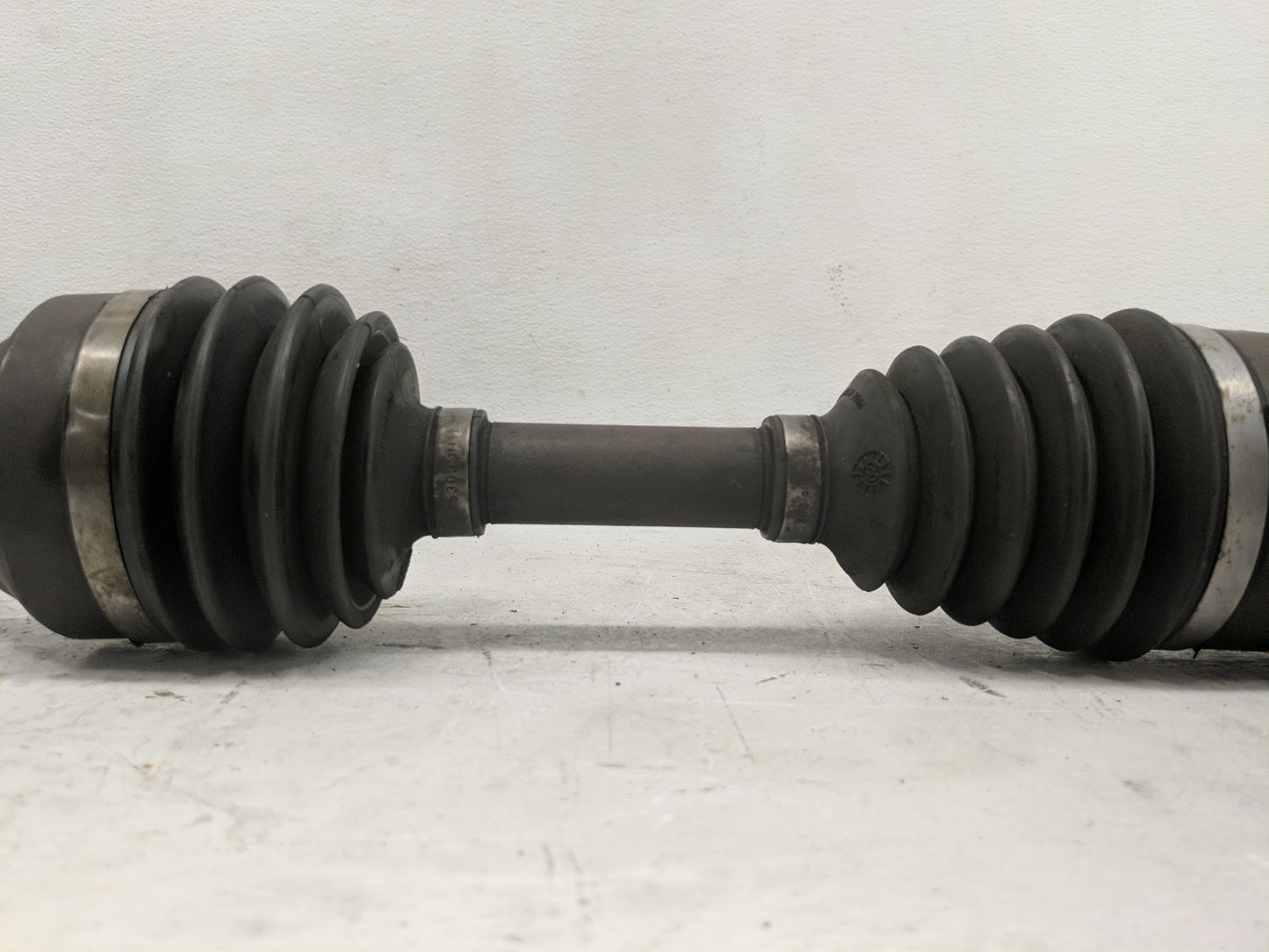 2002-2007 Jeep Liberty Axle Shaft Front Driver Cv C/v - Oemusedautoparts1.com