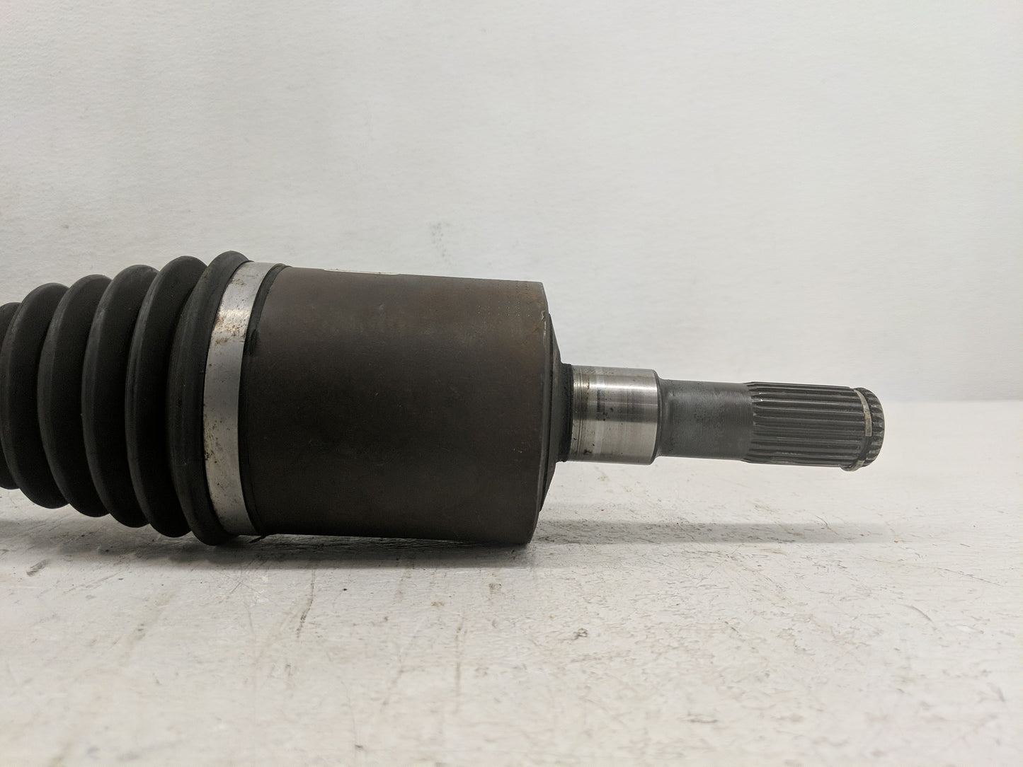 2002-2007 Jeep Liberty Axle Shaft Front Driver Cv C/v - Oemusedautoparts1.com