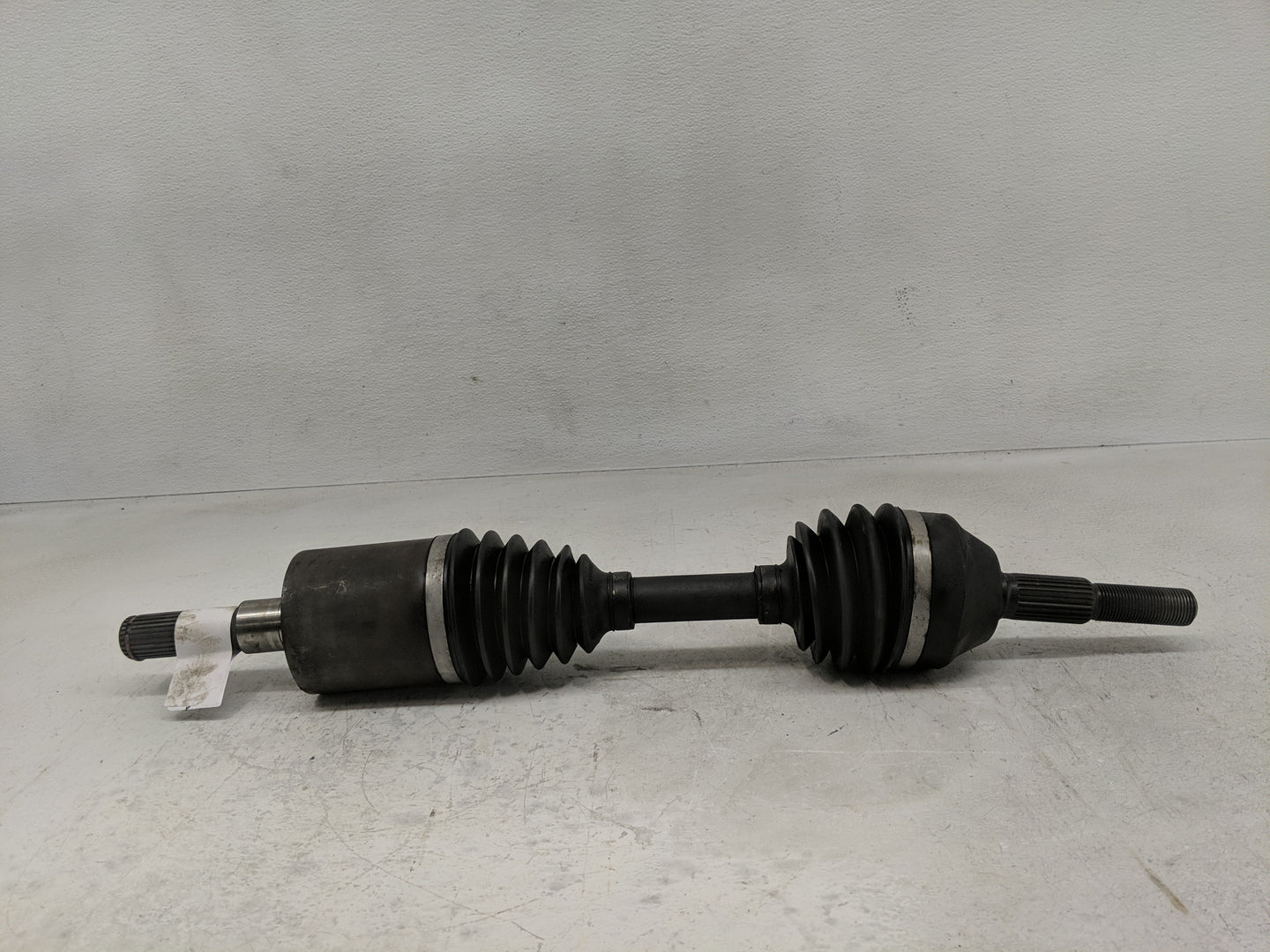 2002-2007 Jeep Liberty Axle Shaft Front Driver Cv C/v - Oemusedautoparts1.com