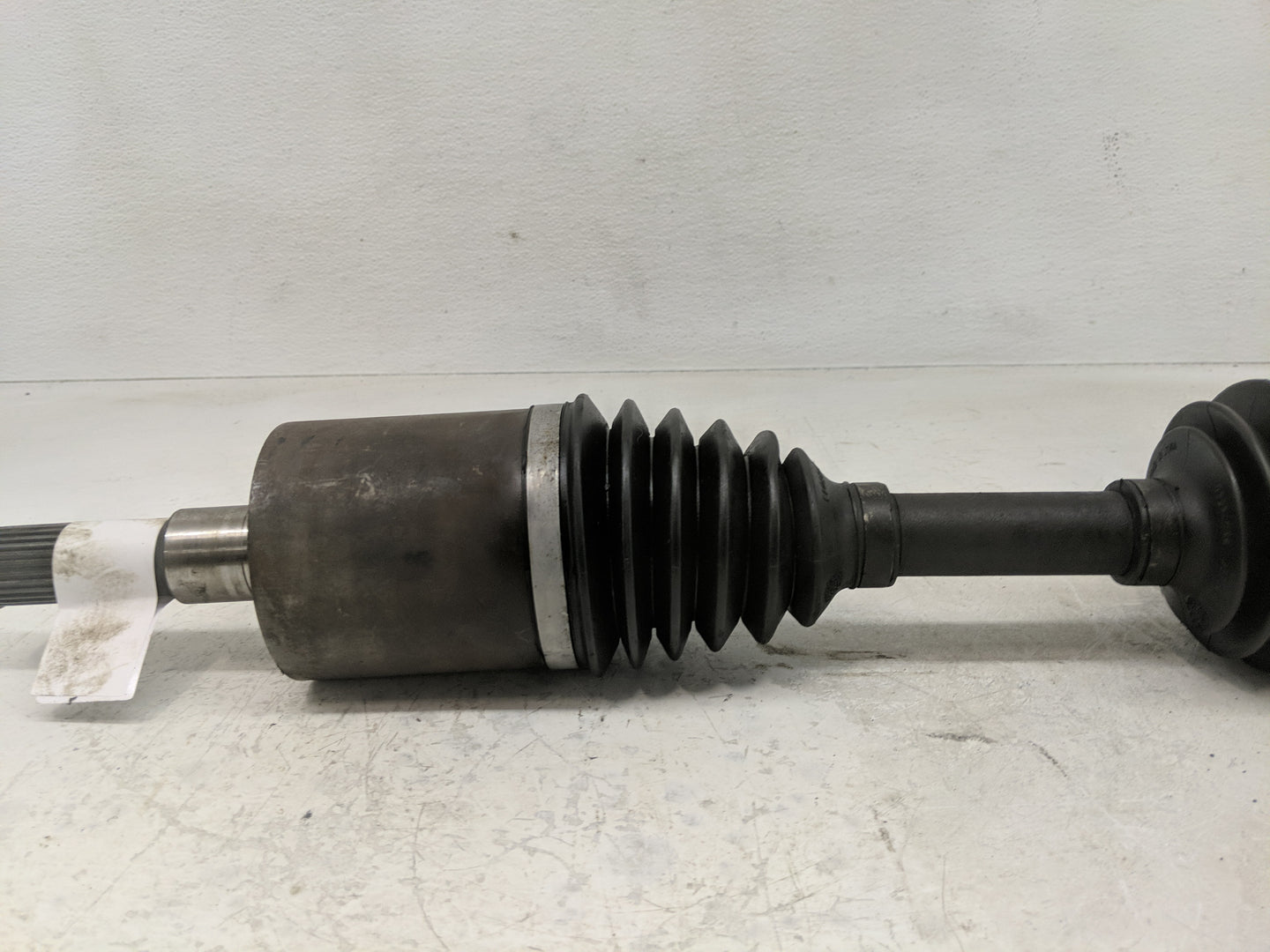 2002-2007 Jeep Liberty Axle Shaft Front Driver Cv C/v - Oemusedautoparts1.com