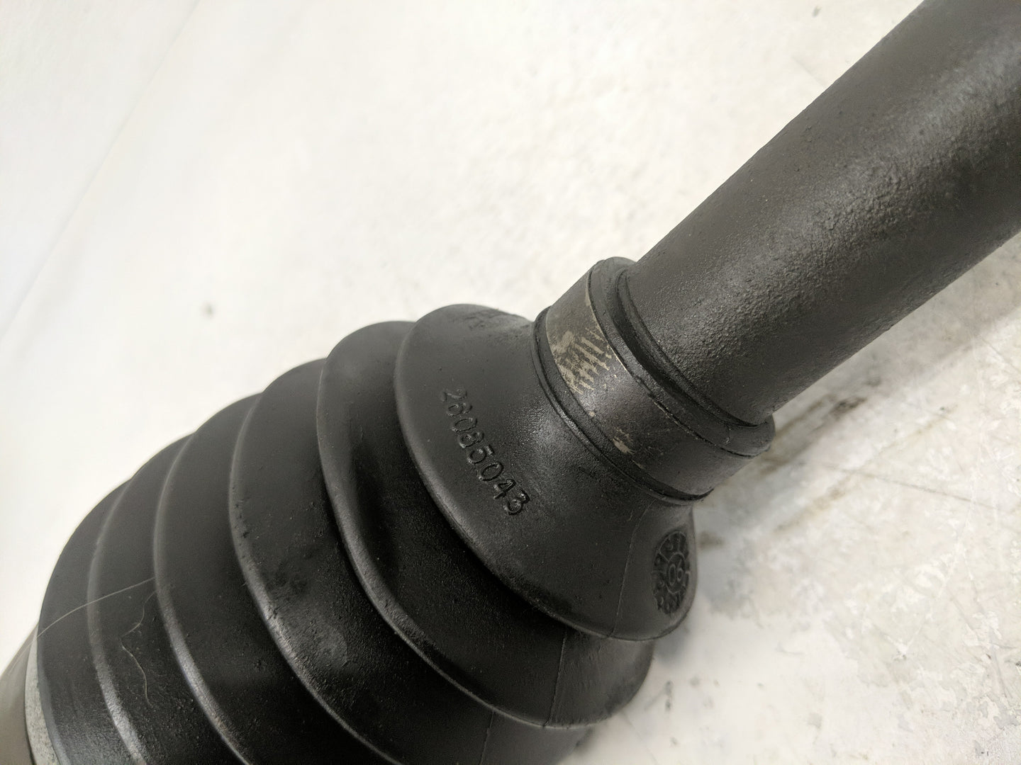 2002-2007 Jeep Liberty Axle Shaft Front Driver Cv C/v - Oemusedautoparts1.com
