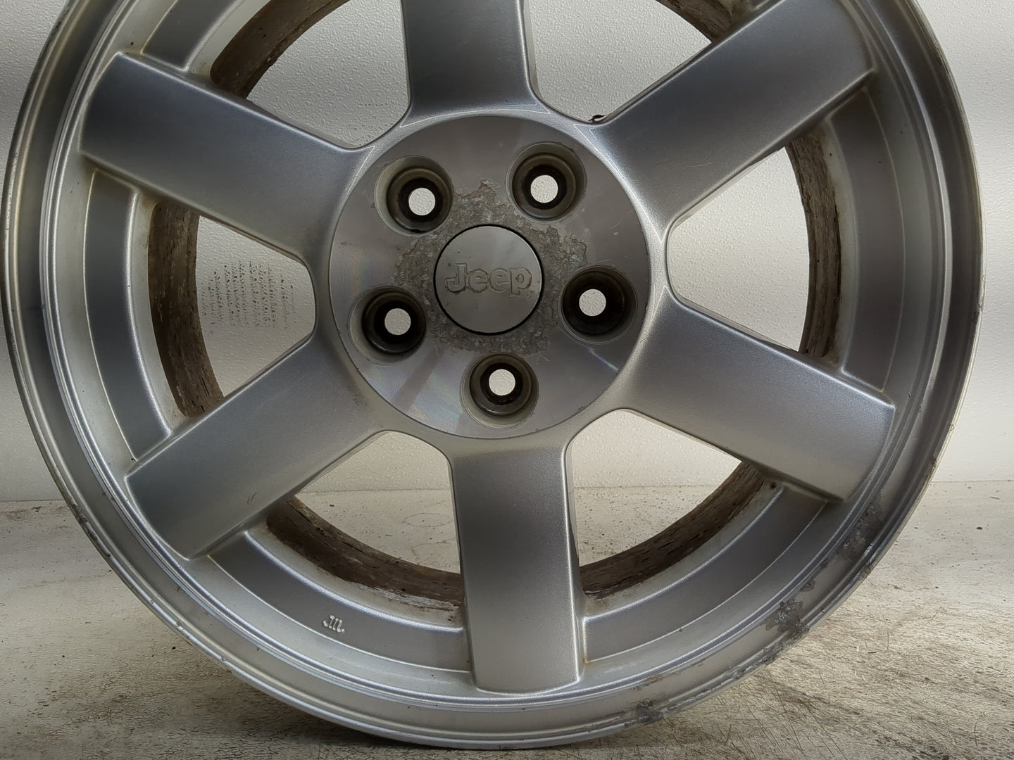 2005-2007 Jeep Liberty Oem Wheel Rim - Oemusedautoparts1.com