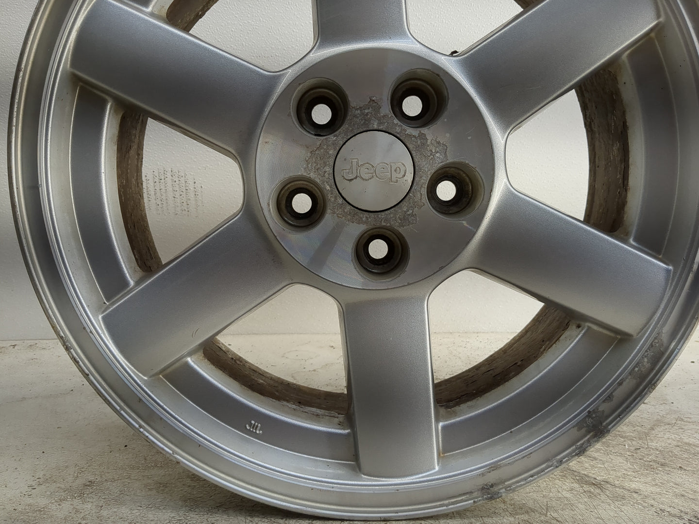 2005-2007 Jeep Liberty Oem Wheel Rim - Oemusedautoparts1.com