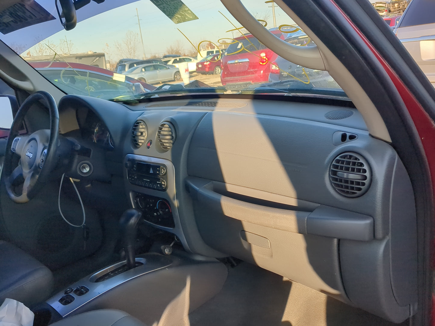 2004-2005 Jeep Liberty Air Bag Passenger Right Dashboard OEM Fits Fits 2004 2005 OEM Used Auto Parts - Oemusedautoparts1.com
