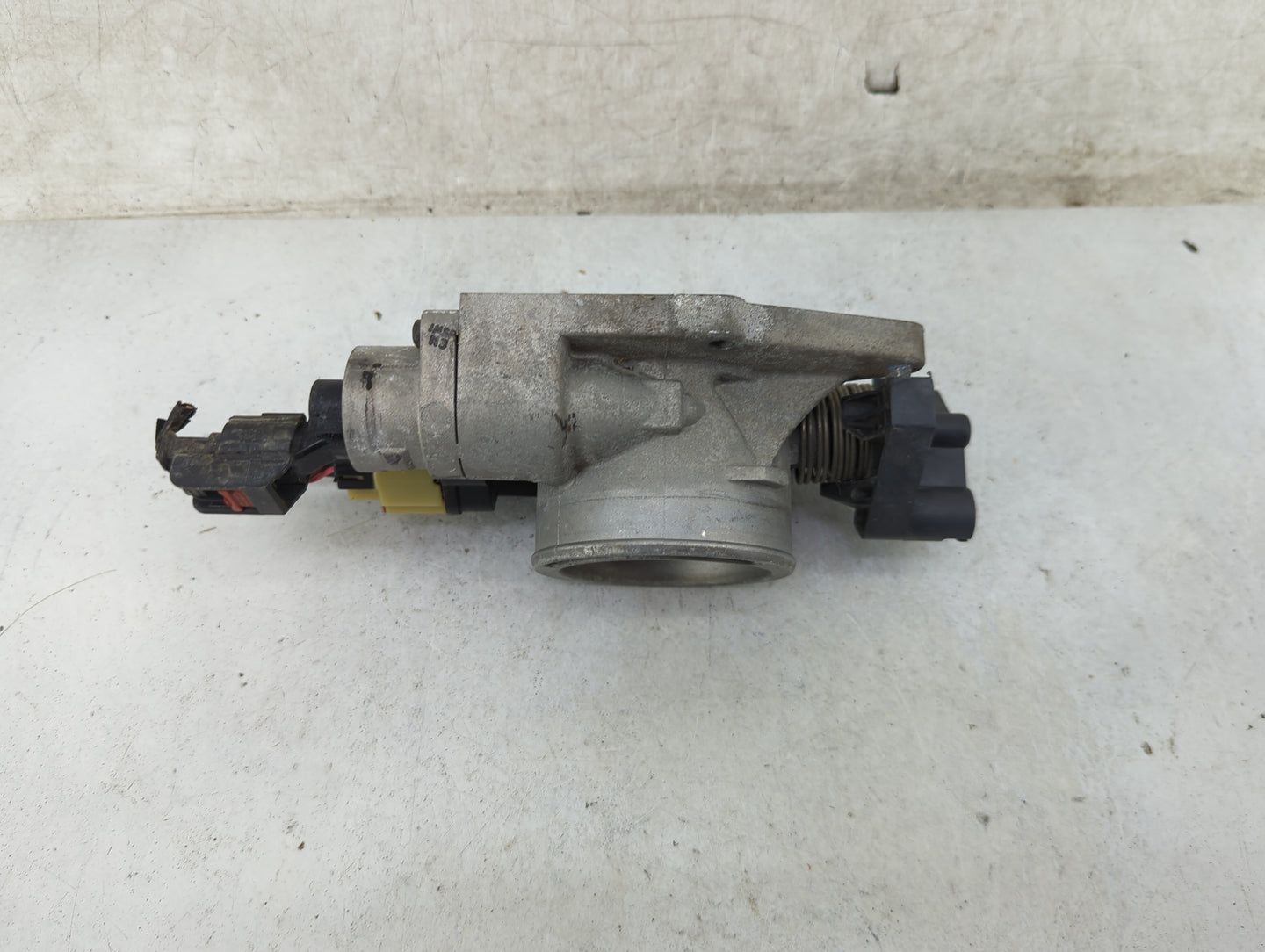 2005-2006 Jeep Liberty Throttle Body Fits Fits 2005 2006 OEM Used Auto Parts - Oemusedautoparts1.com