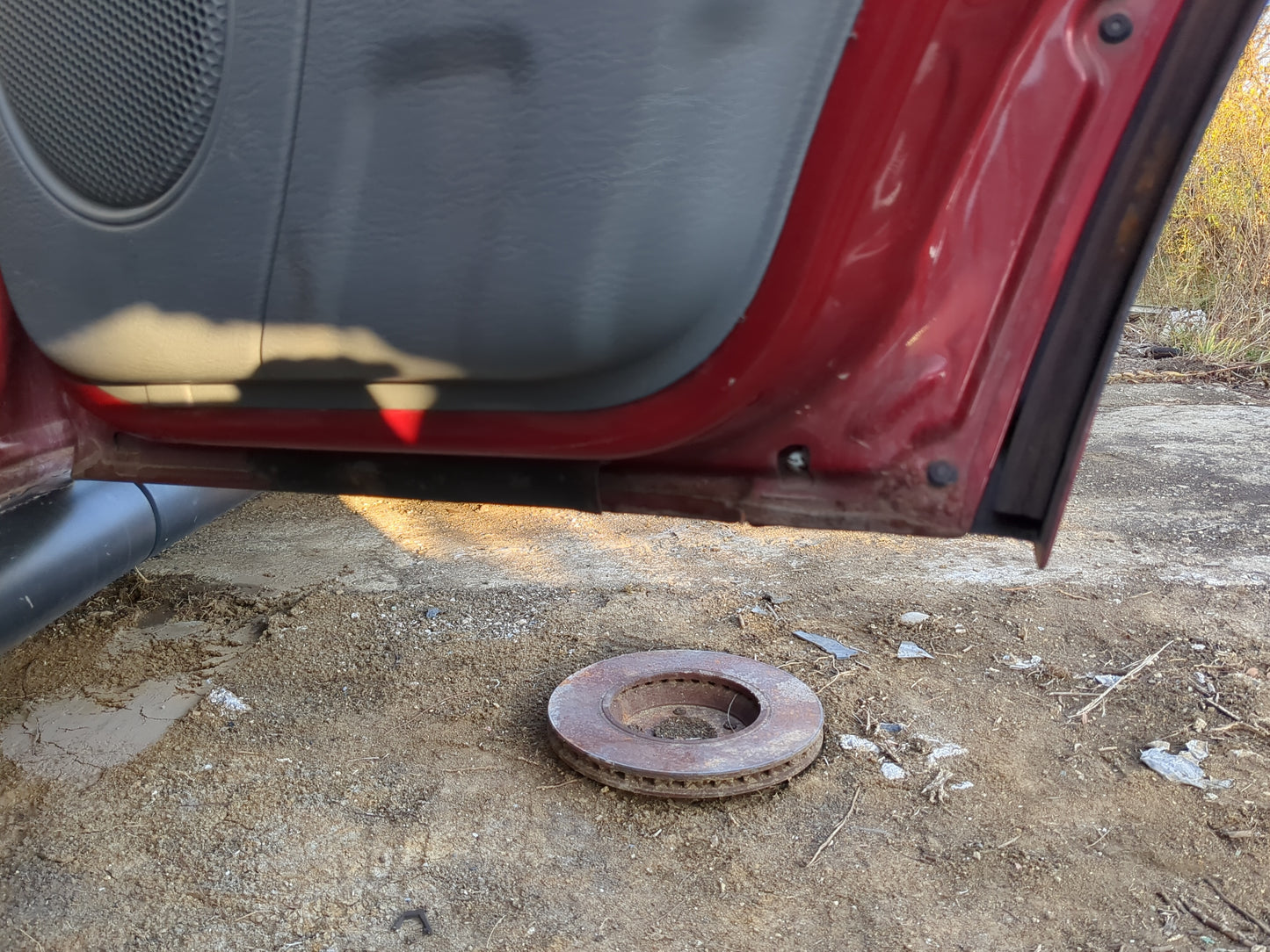 2002-2007 Jeep Liberty Passenger Rear Door Oem - Oemusedautoparts1.com