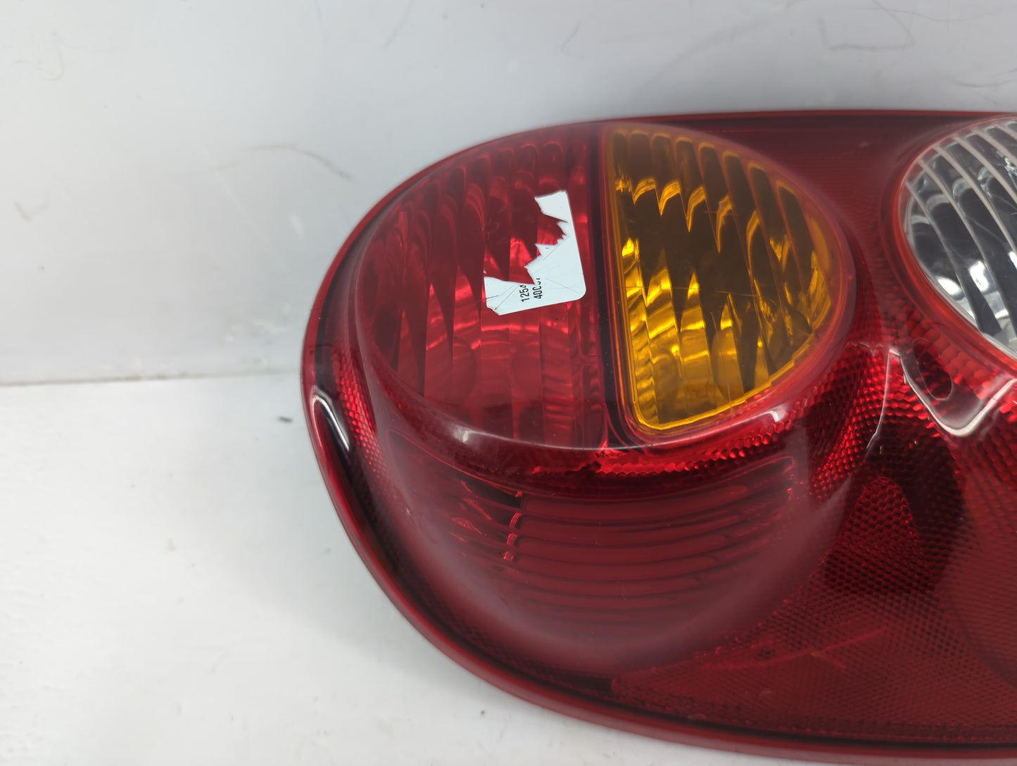 2005-2007 Jeep Liberty Tail Light Assembly Driver Left OEM Fits Fits 2005 2006 2007 OEM Used Auto Parts - Oemusedautoparts1.