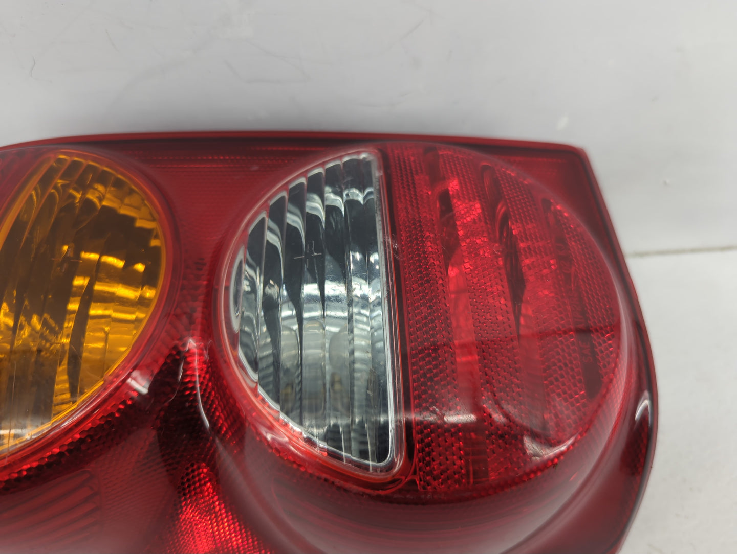 2005-2007 Jeep Liberty Tail Light Assembly Driver Left OEM Fits Fits 2005 2006 2007 OEM Used Auto Parts - Oemusedautoparts1.