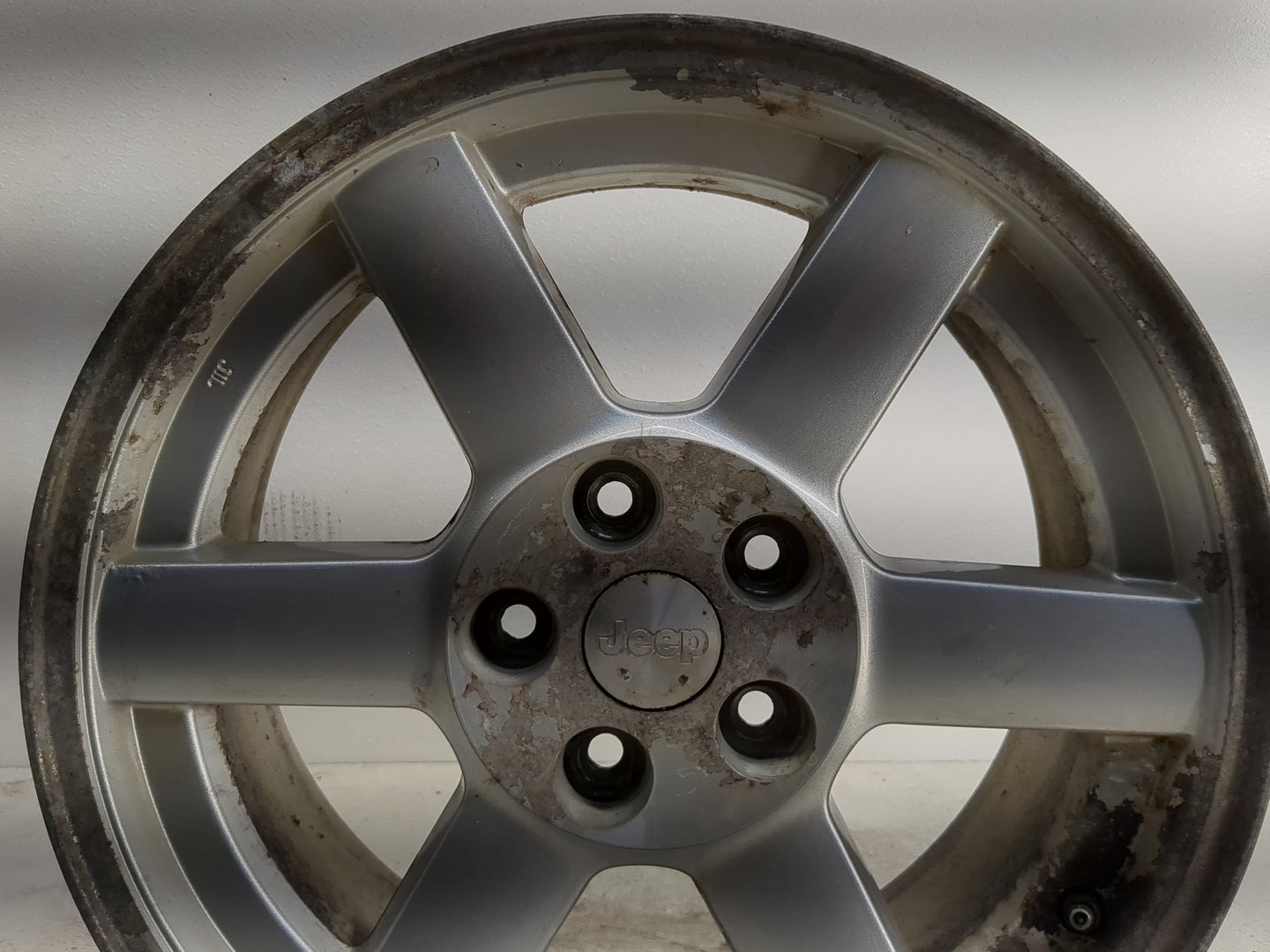 2005-2007 Jeep Liberty Oem Wheel Rim - Oemusedautoparts1.com