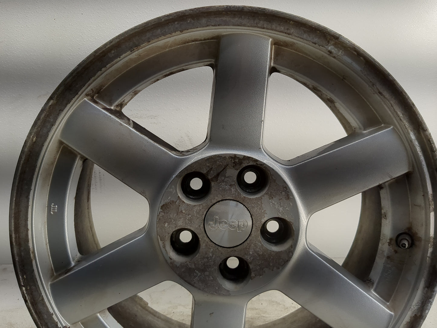 2005-2007 Jeep Liberty Oem Wheel Rim - Oemusedautoparts1.com