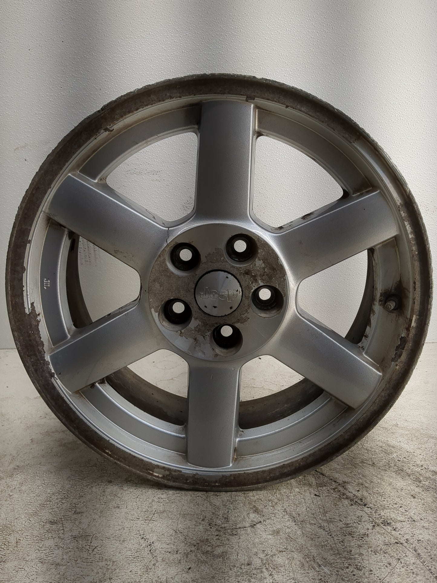2005-2007 Jeep Liberty Oem Wheel Rim 1260744 - Oemusedautoparts1.com