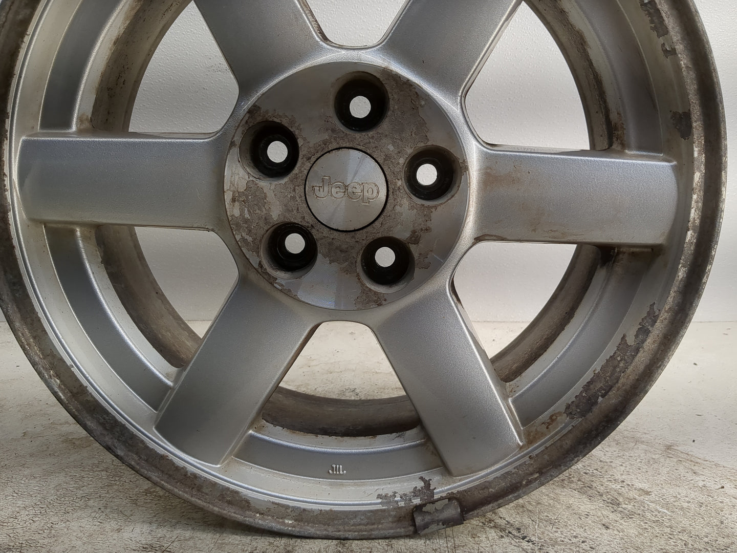 2005-2007 Jeep Liberty Oem Wheel Rim - Oemusedautoparts1.com