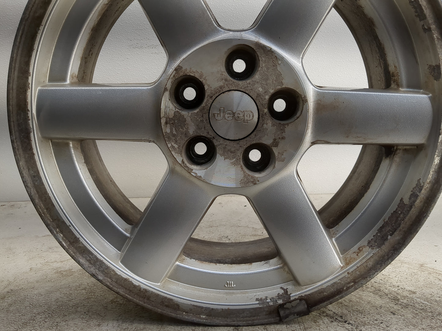 2005-2007 Jeep Liberty Oem Wheel Rim 1260745 - Oemusedautoparts1.com