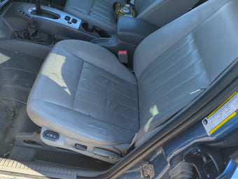 compare product 2005-2005 Jeep Liberty Driver Front Seat Oem 1266515