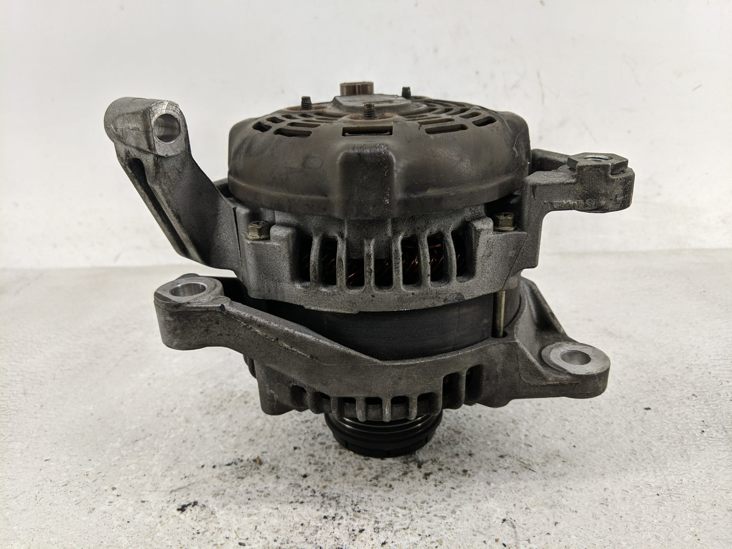 2002-2007 Jeep Liberty Alternator Replacement Generator Charging Assembly Engine OEM P/N:421000-0041 56029 914AA Fits OEM Us