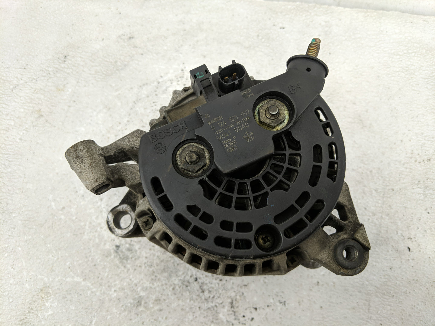 2005 Jeep Liberty Alternator Replacement Generator Charging Assembly Engine OEM P/N:TN121000-4540 56041693AC Fits OEM Used A