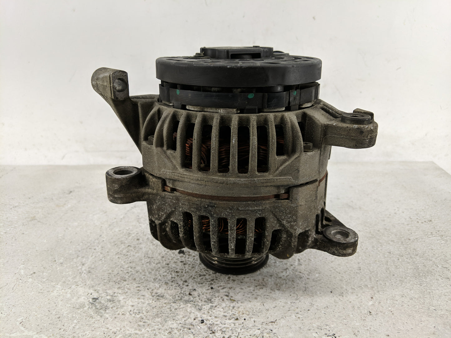 2005 Jeep Liberty Alternator Replacement Generator Charging Assembly Engine OEM P/N:TN121000-4540 56041693AC Fits OEM Used A