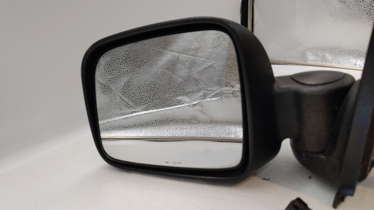 2002-2007 Jeep Liberty Driver Side View Mirror - Left Door Mirror OEM Used - Oemusedautoparts1.com