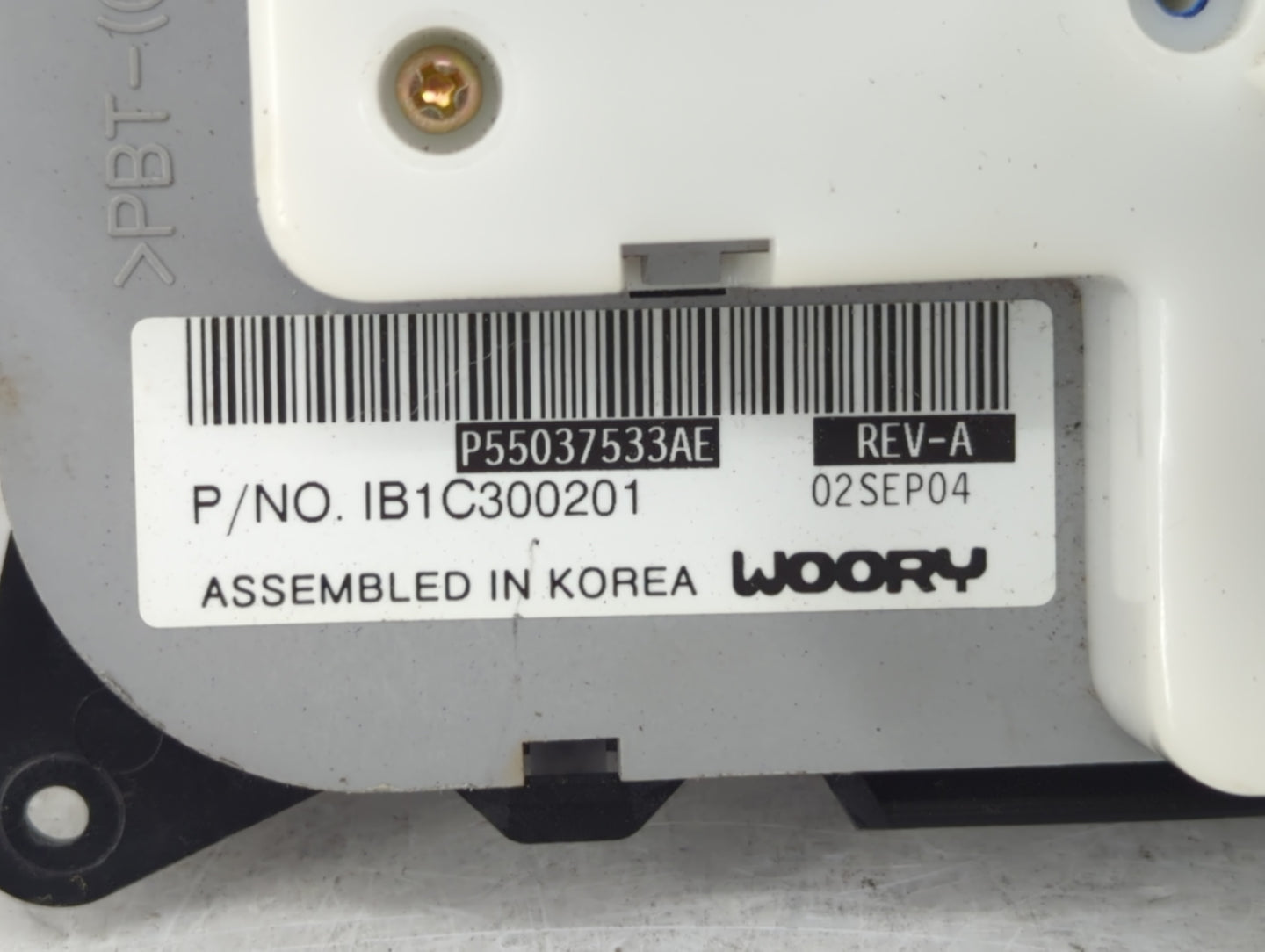 2004-2007 Jeep Liberty Climate Control Module Temperature AC/Heater Replacement P/N:P55037533AE Fits Fits 2004 2005 2006 200
