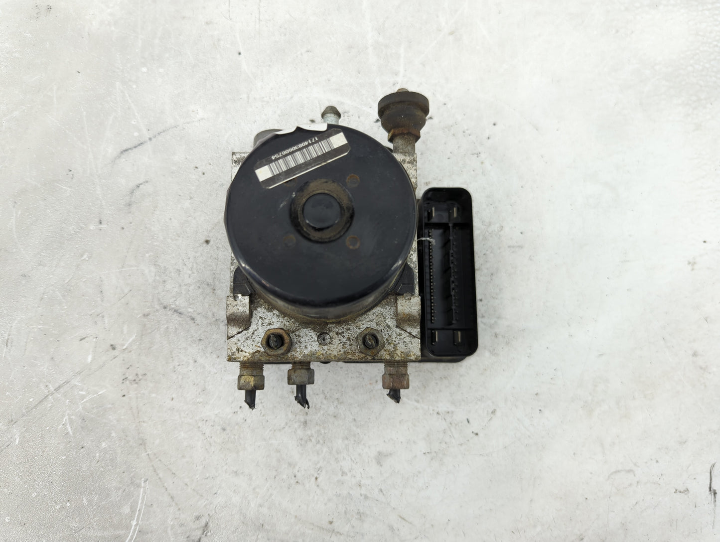 2005 Jeep Liberty ABS Pump Control Module Replacement Fits OEM Used Auto Parts - Oemusedautoparts1.com