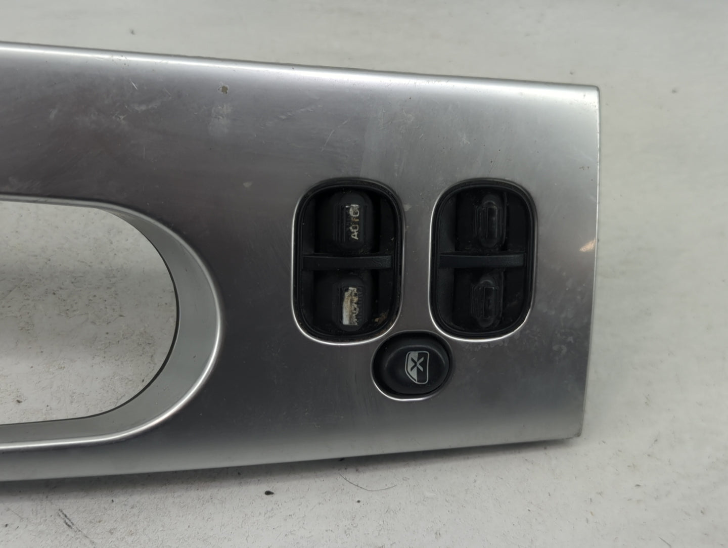 2004-2007 Jeep Liberty Master Power Window Switch Replacement Driver Side Left P/N:56054002AA Fits Fits 2004 2005 2006 2007 