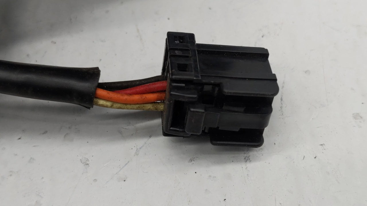 2002-2007 Jeep Liberty Driver Side View Mirror - Left Door Mirror OEM Used - Oemusedautoparts1.com