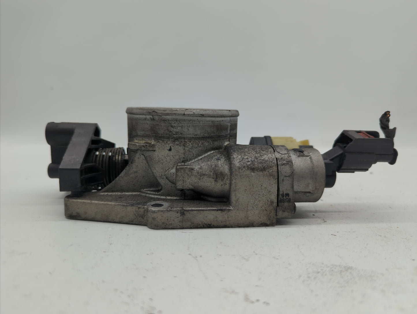 2005 Jeep Liberty ABS Pump Control Module Replacement P/N:P52128782AD Fits OEM Used Auto Parts - Oemusedautoparts1.com