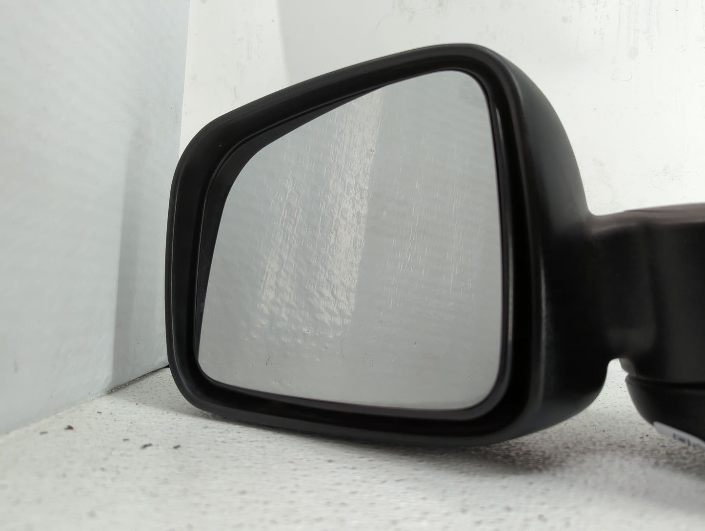 2002-2007 Jeep Liberty Driver Side View Mirror - Left Door Mirror OEM Used - Oemusedautoparts1.com