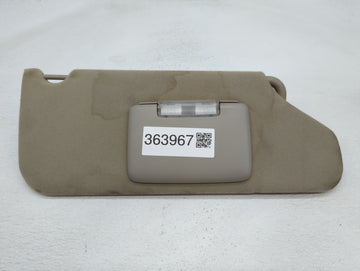 2004-2007 Jeep Liberty Sun Visor Shade Replacement Passenger Right Mirror Fits Fits 2004 2005 2006 2007 OEM Used Auto Parts