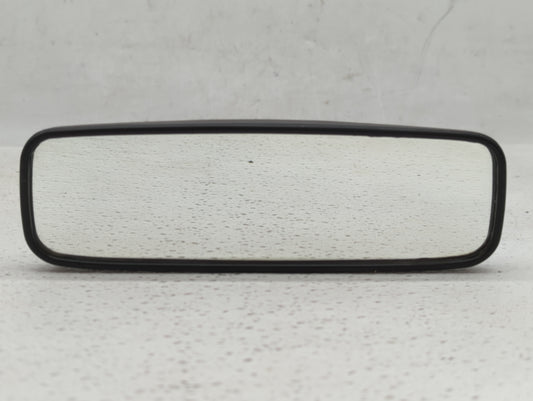 2005 Jeep Liberty Interior Rear View Mirror Replacement OEM P/N:E8011681 Fits OEM Used Auto Parts - Oemusedautoparts1.com