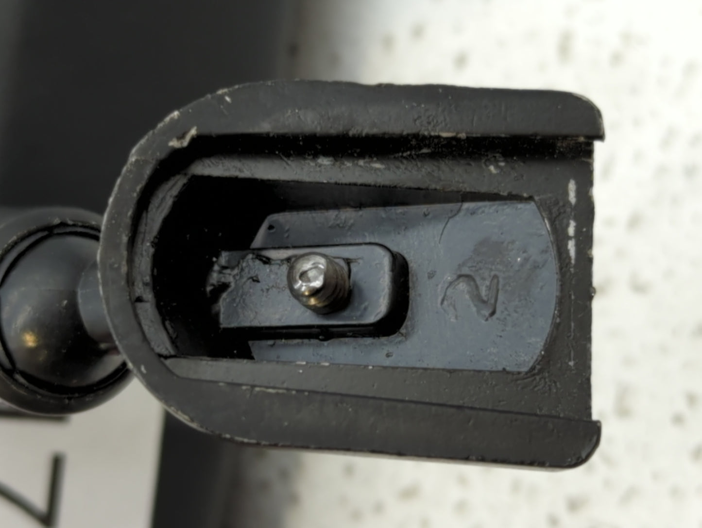 2005 Jeep Liberty Interior Rear View Mirror Replacement OEM P/N:E8011681 Fits OEM Used Auto Parts - Oemusedautoparts1.com