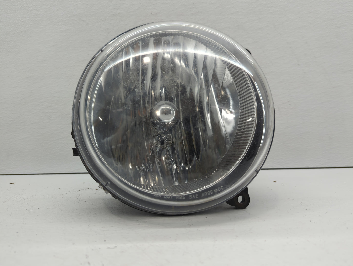 2005-2007 Jeep Liberty Passenger Right Oem Head Light Headlight Lamp - Oemusedautoparts1.com