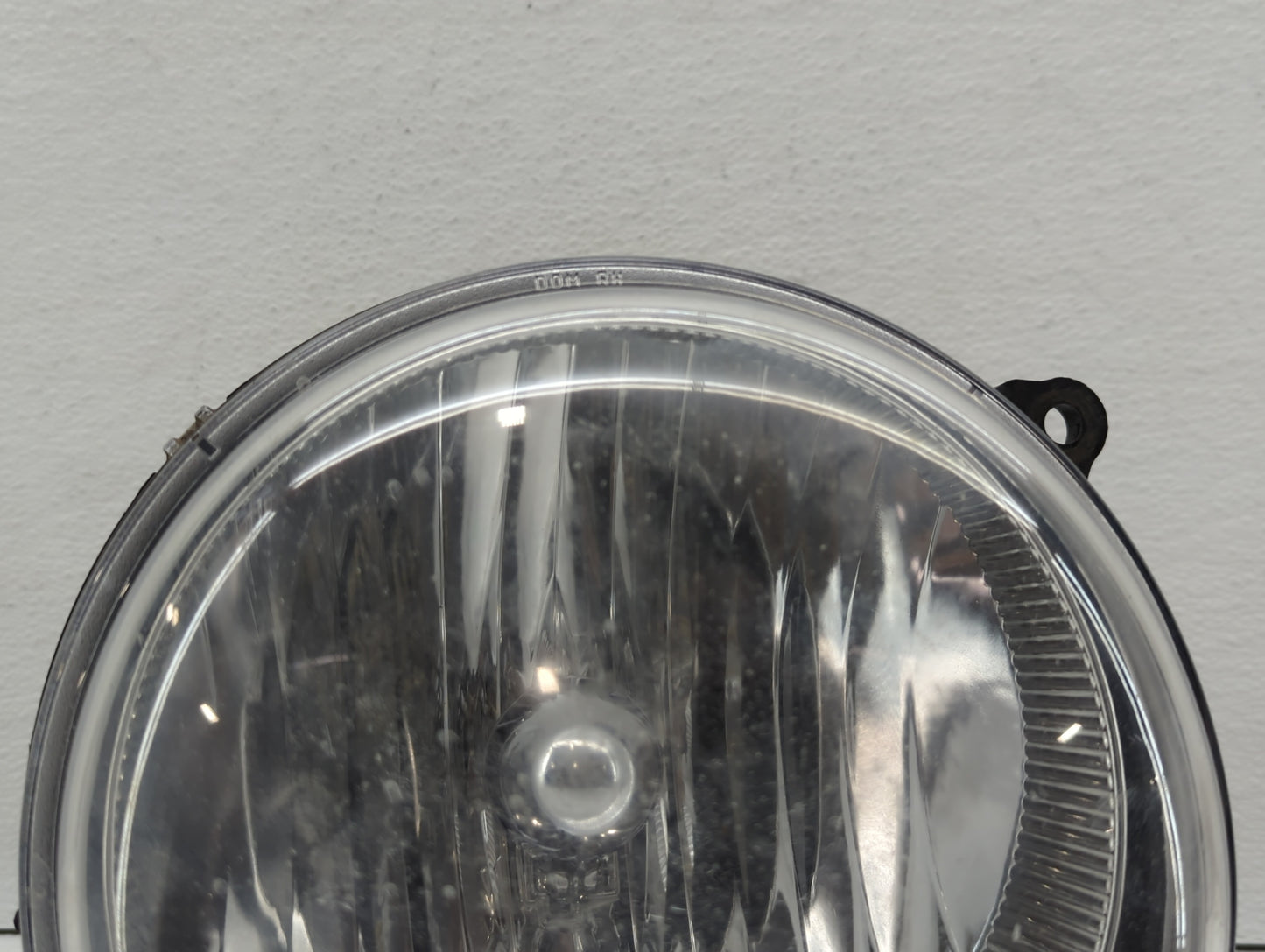 2005-2007 Jeep Liberty Passenger Right Oem Head Light Headlight Lamp - Oemusedautoparts1.com