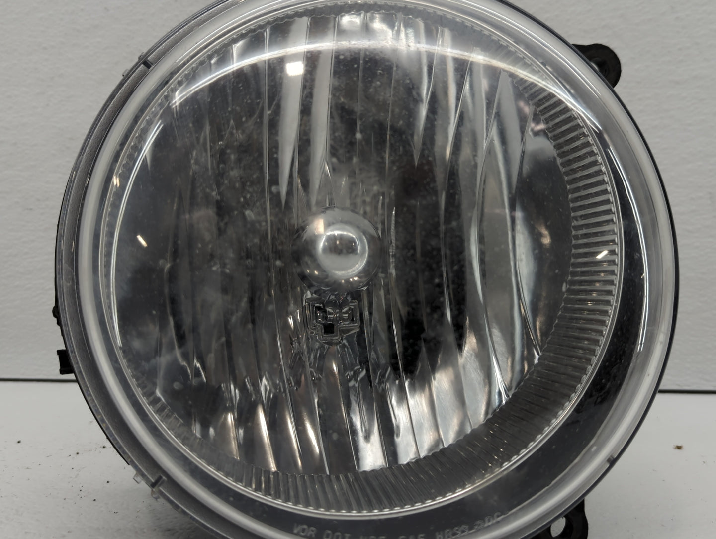 2005-2007 Jeep Liberty Passenger Right Oem Head Light Headlight Lamp - Oemusedautoparts1.com