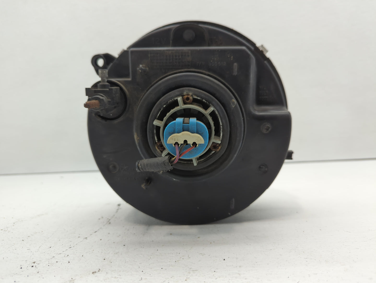 2005-2007 Jeep Liberty Passenger Right Oem Head Light Headlight Lamp - Oemusedautoparts1.com