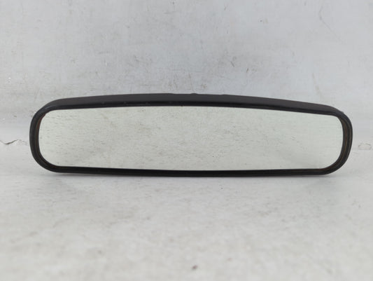 2005 Jeep Liberty Interior Rear View Mirror Replacement OEM P/N:E8011681 Fits OEM Used Auto Parts - Oemusedautoparts1.com