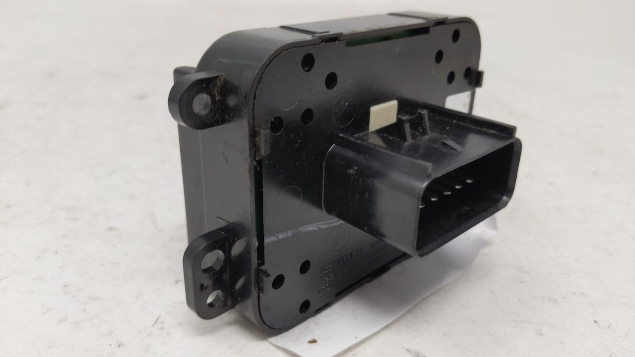 2004-2007 Jeep Liberty Master Power Window Switch Replacement Driver Side Left Fits Fits 2004 2005 2006 2007 OEM Used Auto P