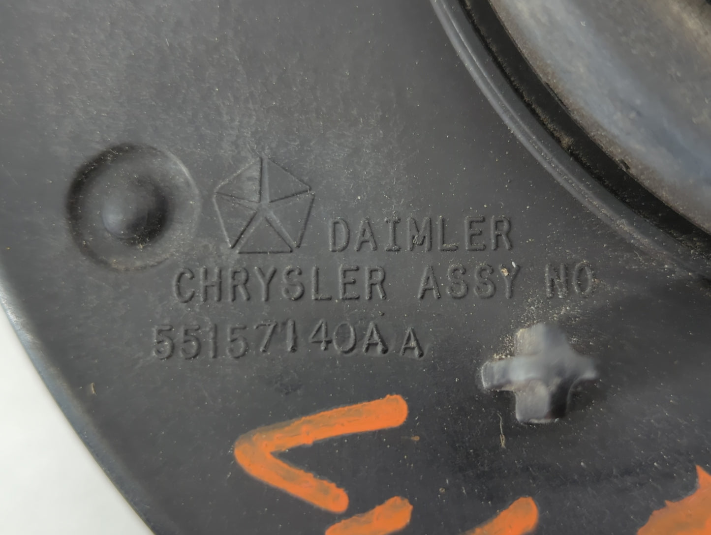 2005-2007 Jeep Liberty Passenger Right Oem Head Light Headlight Lamp - Oemusedautoparts1.com