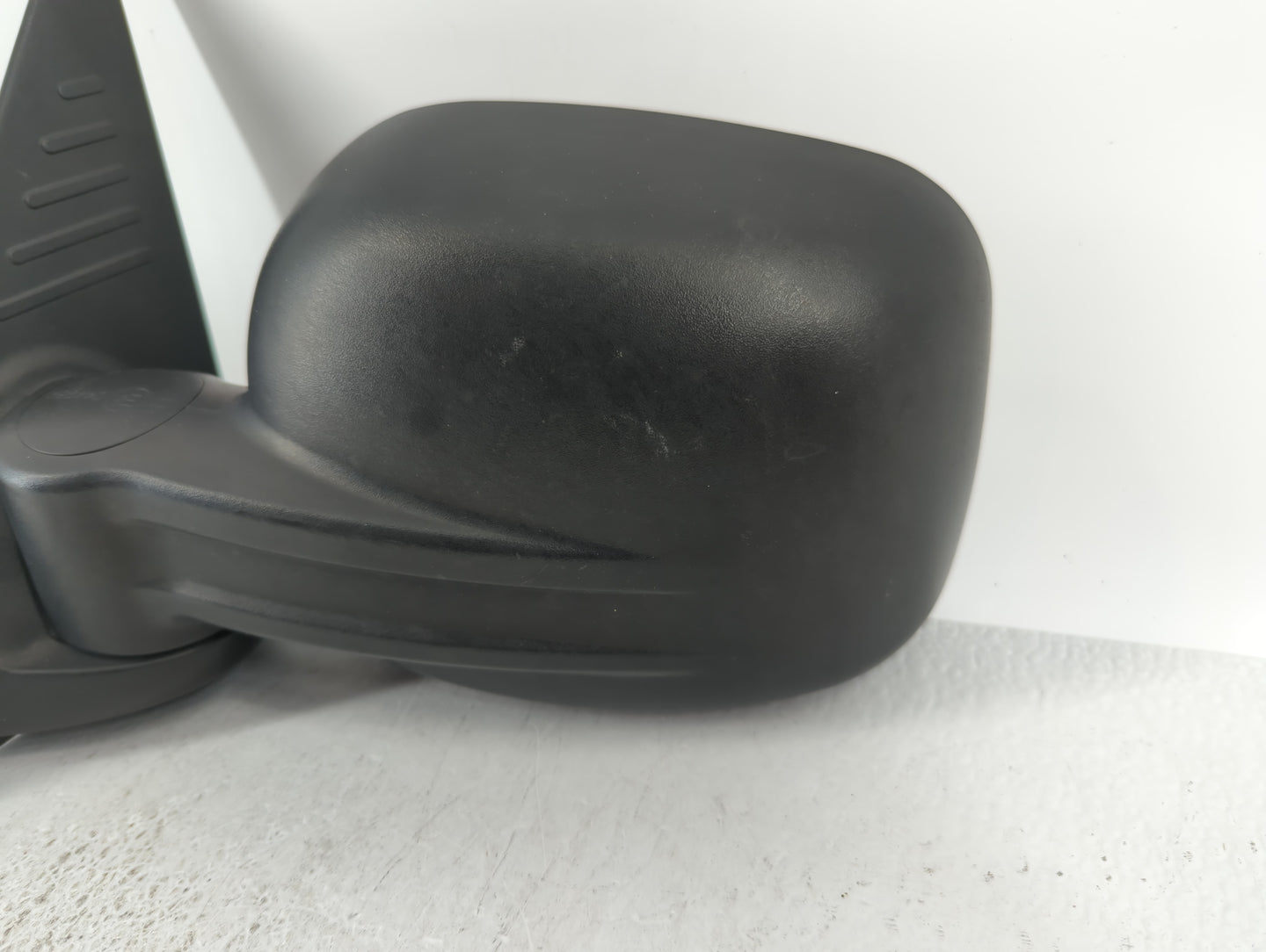2002-2007 Jeep Liberty Driver Side View Mirror - Left Door Mirror OEM Used - Oemusedautoparts1.com