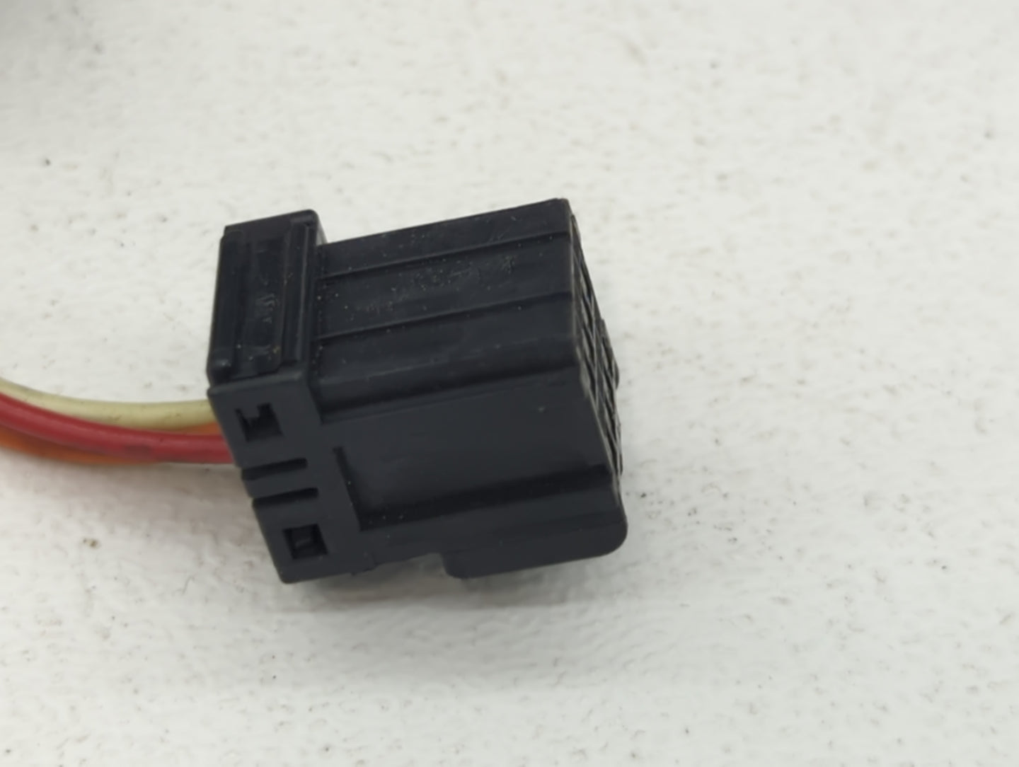 2002-2007 Jeep Liberty Driver Side View Mirror - Left Door Mirror OEM Used - Oemusedautoparts1.com