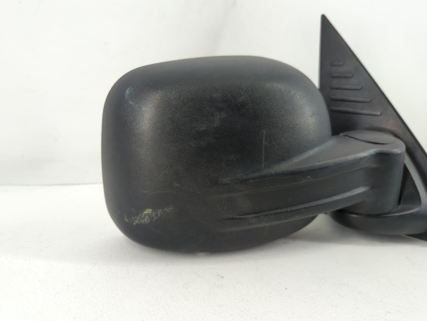 2002-2007 Jeep Liberty Passenger Side View Mirror - Right Door Mirror OEM Used - Oemusedautoparts1.com