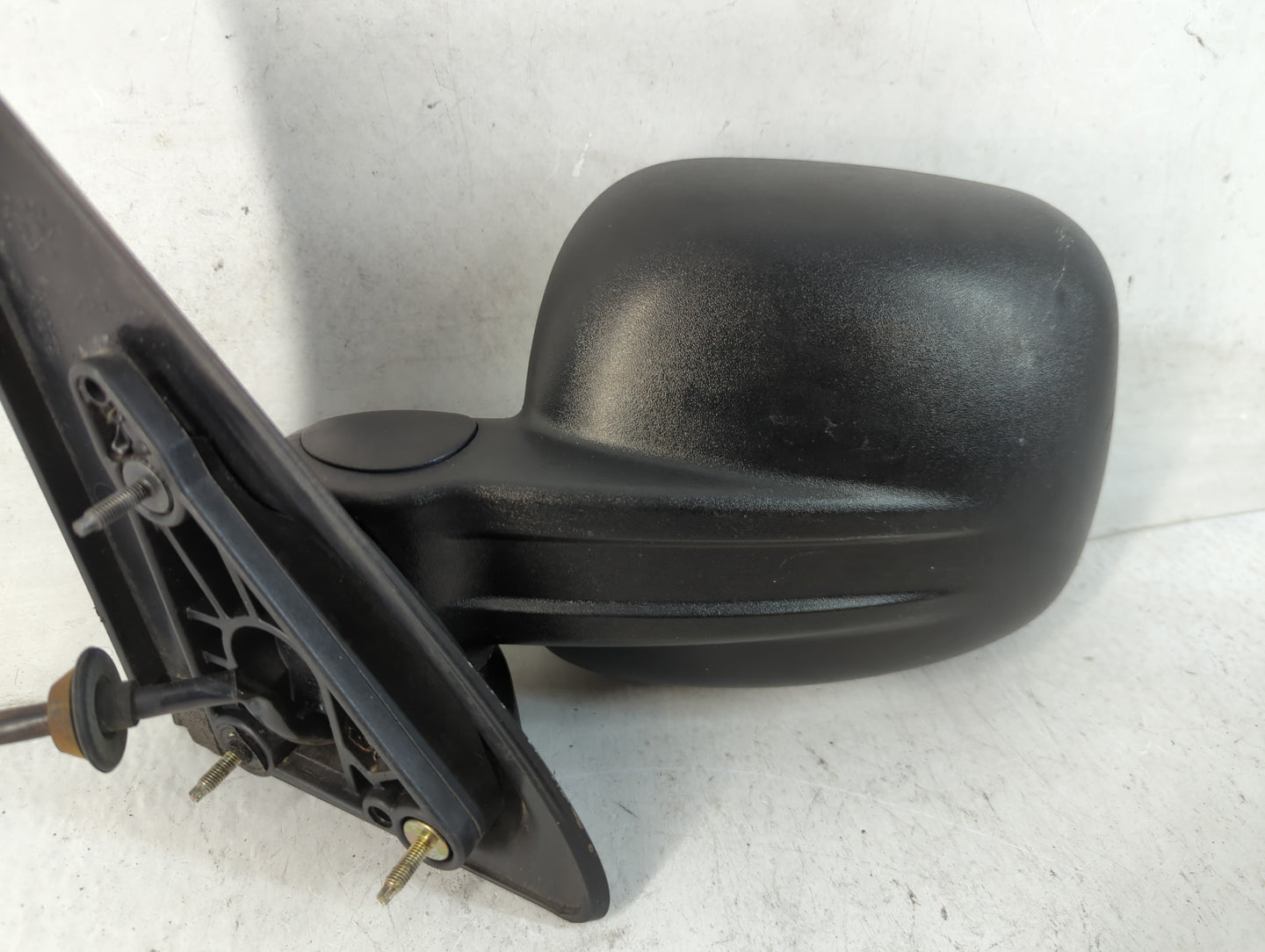 2002-2007 Jeep Liberty Driver Side View Mirror - Left Door Mirror OEM Used - Oemusedautoparts1.com